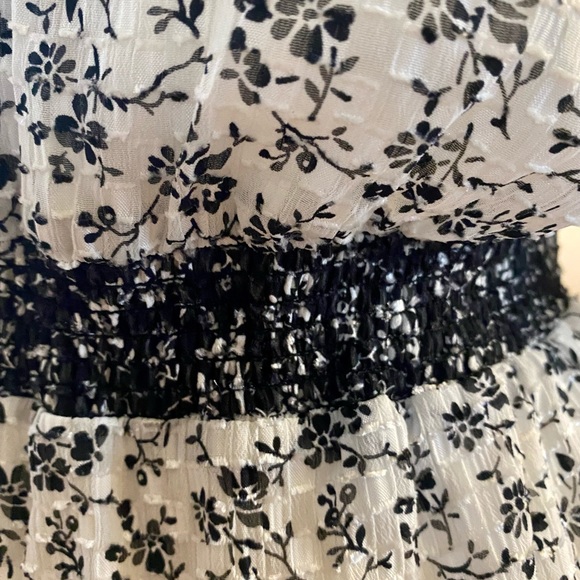 Madewell floral blouse - Picture 7 of 11